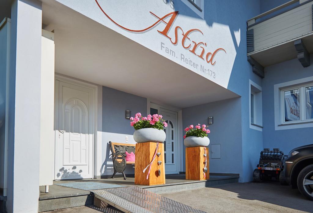 Astrid * Flachau
